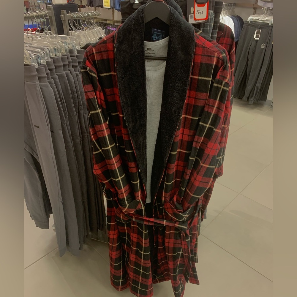 Majestic Shawl Robe Cherry